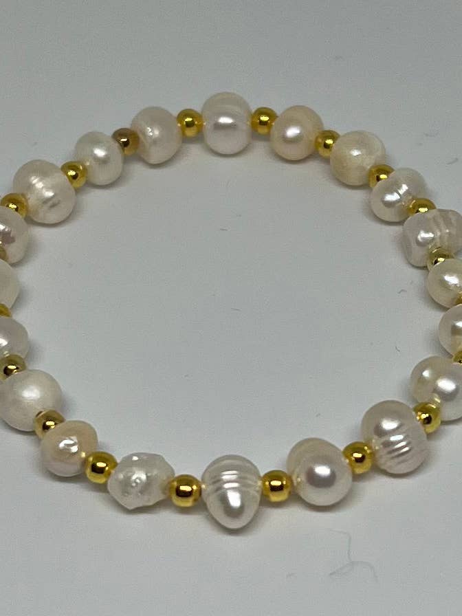 'Fabulous Freshwater' Bracelet for wholesale by Dragonfly Mama Designs, LLC