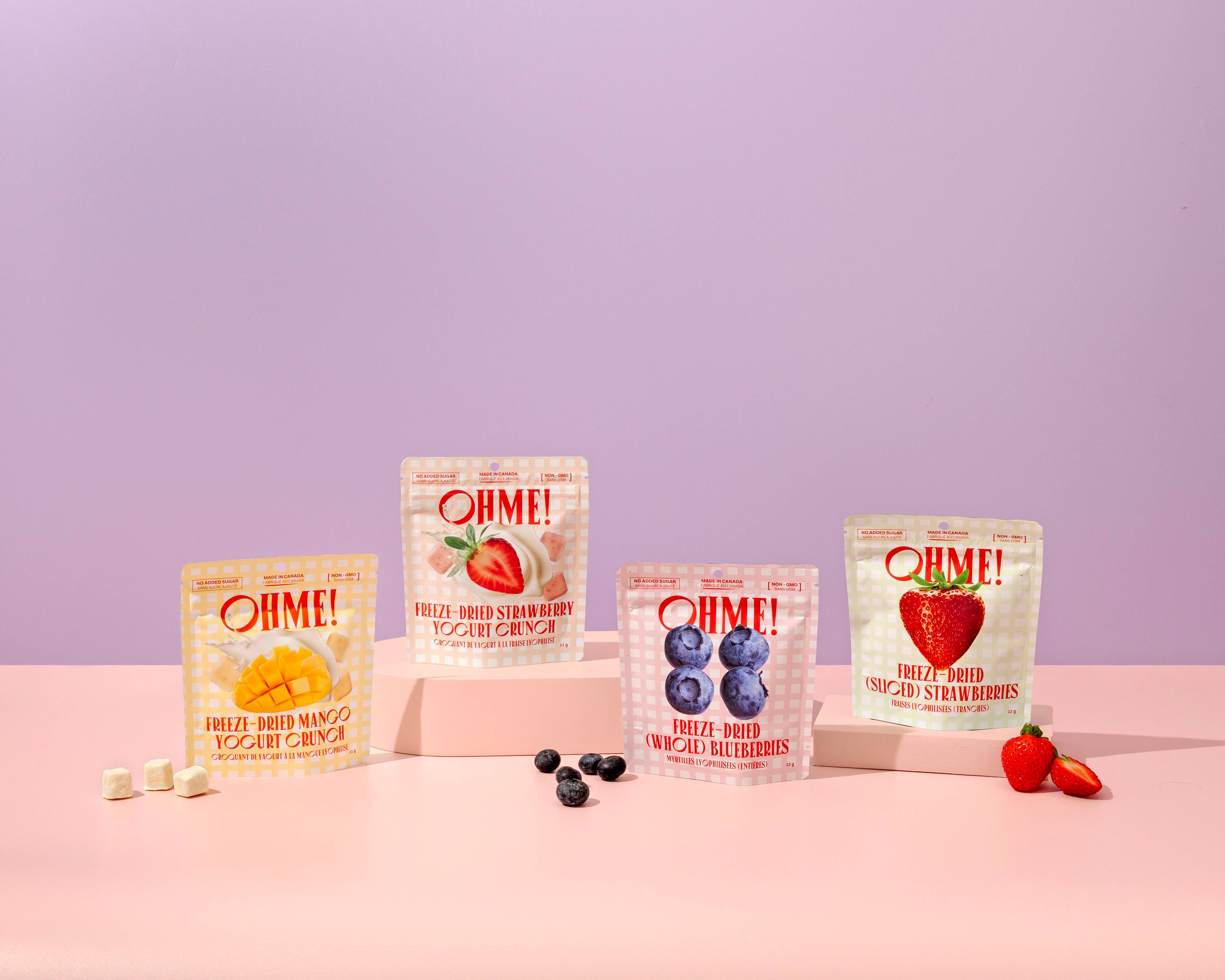 OHME! Foods – wholesale Torkad frukt – Frystorkade jordgubbar (mellanmålsstorlek)1