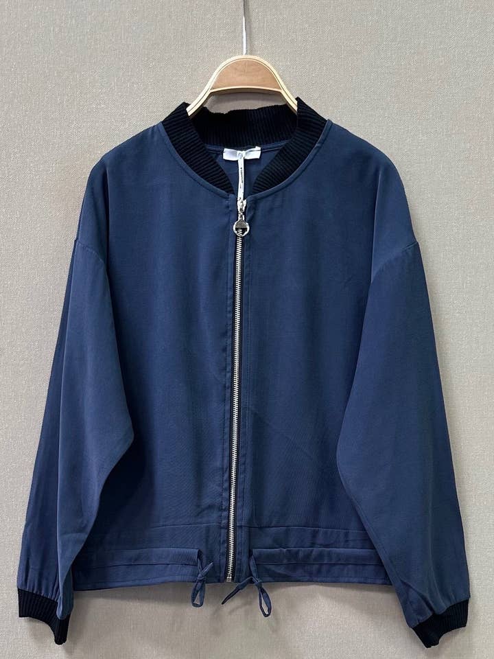 SWEET MAGIC MODA Y COMPLEMENTOS - Wholesale Bomber Jacket - Women's - SATIN BOOMBER1