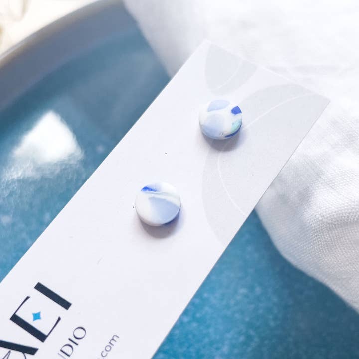 KLAEI DESIGN STUDIO - Wholesale Stud/post earrings - Col K ✦ Blue small stud earrings
