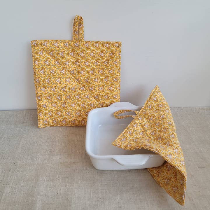 NS par Nathalie SEVE - Wholesale Oven Mitt/Pot Holder - “Riad” Printed Kitchen Potholder