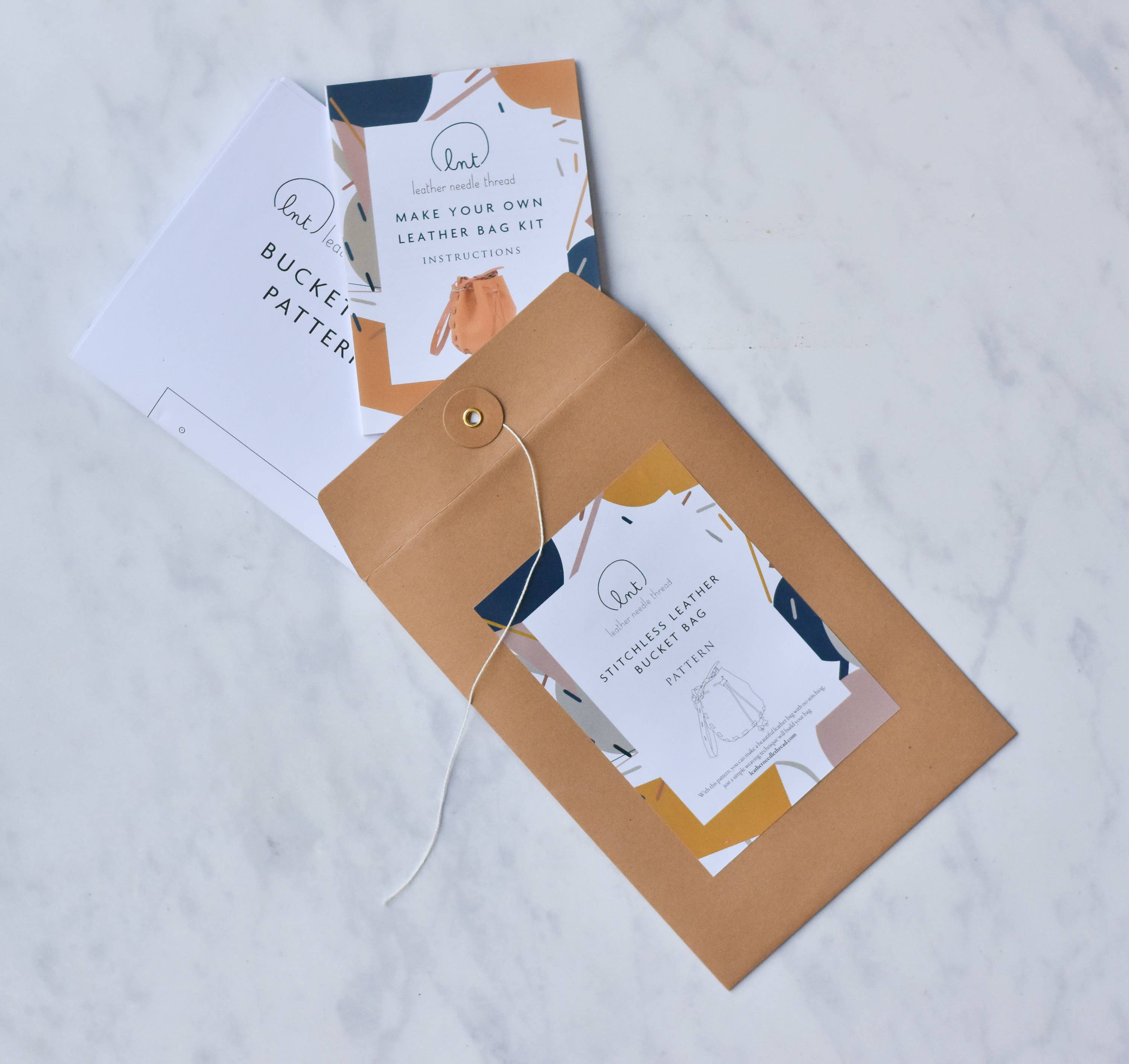 Leather Needle Thread - Vente Kit de bricolage - Patron de sac bourse sans couture1
