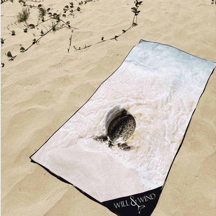 Will and Wind - Beach Towels & Accessories - Wholesale Beach towel - Turtle on Beach Travel Towel / Beach Towel - Lux Microfibre2