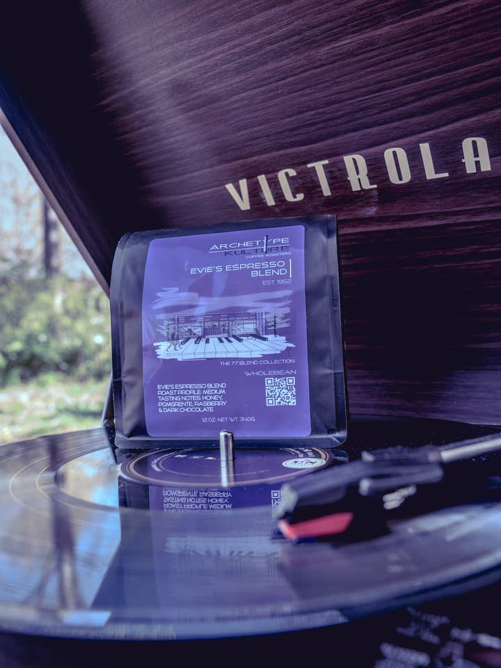 Mélange Signature Espresso d'Evie | Torréfaction Moyenne | Café Artisanal pour la vente par Archetype Kulture Coffee Roasters