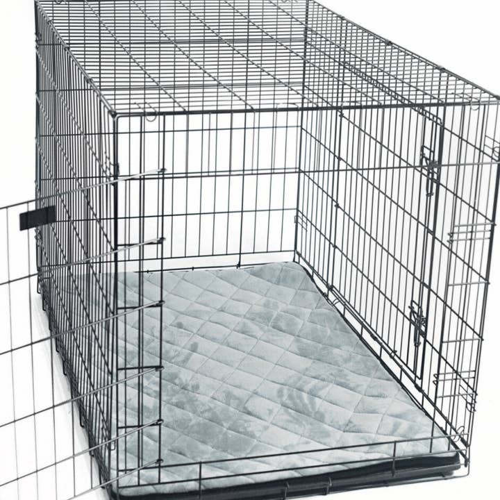 4Knines - Wholesale Pet Blanket - Dog - Crate Mat / Travel Bed1