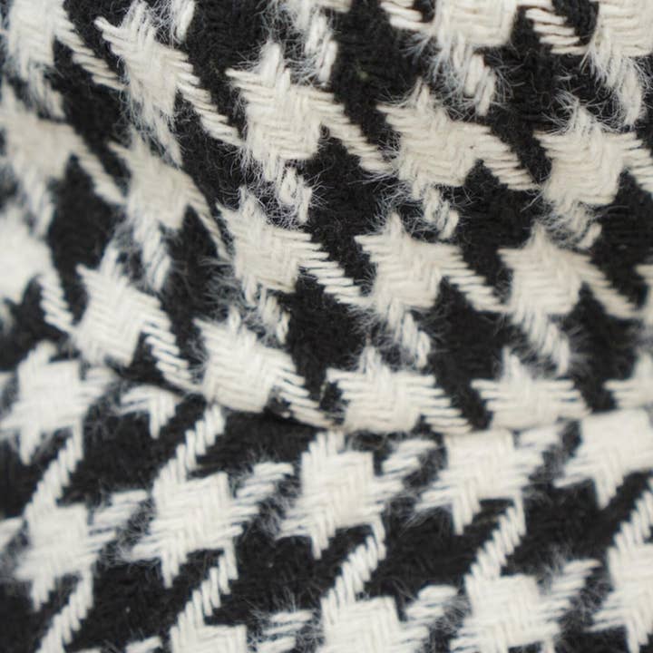 Olive & Pique - Wholesale Bucket hat – Women's - Houndstooth Pattern Textured Bucket Hat, Black/White2