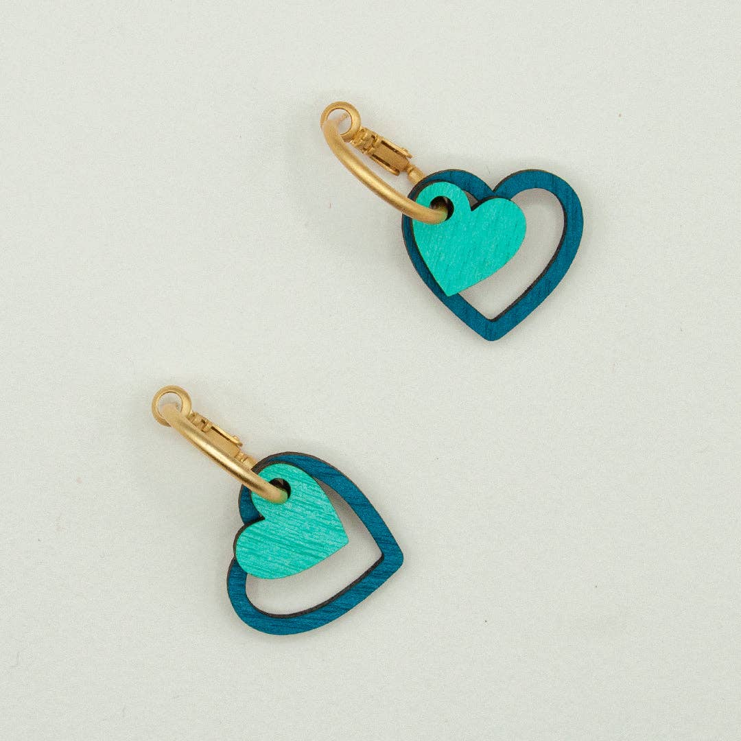 Materia Rica - Wholesale Dangle Earrings - Green Heartbeat Earrings