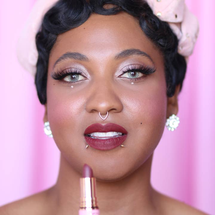 Dafna Beauty - Wholesale Lipstick - Vintage Vamp - Long Lasting Matte Lipstick5