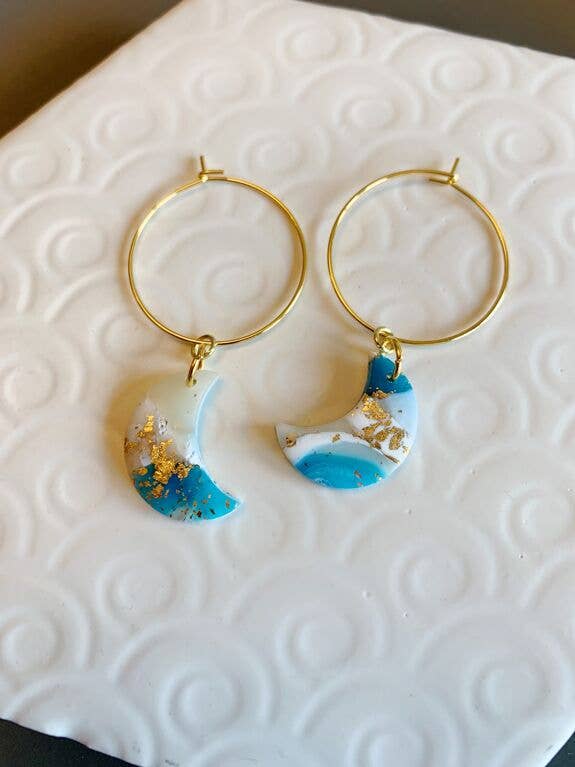 Kismet Klay – wholesale Dangle earrings – Elsa Blue & Gold Mini Moon Hoop Earring2