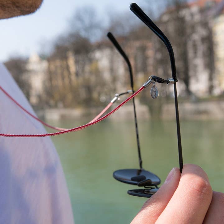 Rött glasögonband FLORENCE soleash®, handarbete för wholesale av soleash