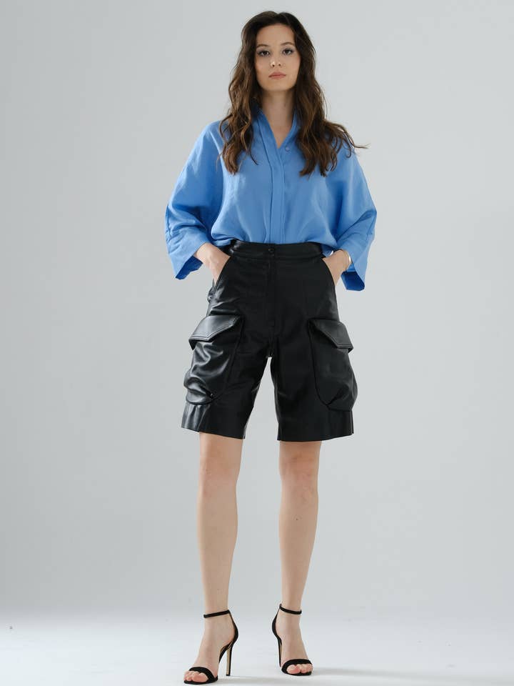 Short en cuir Cargo Bermuda - Noir pour la vente par DUE2store