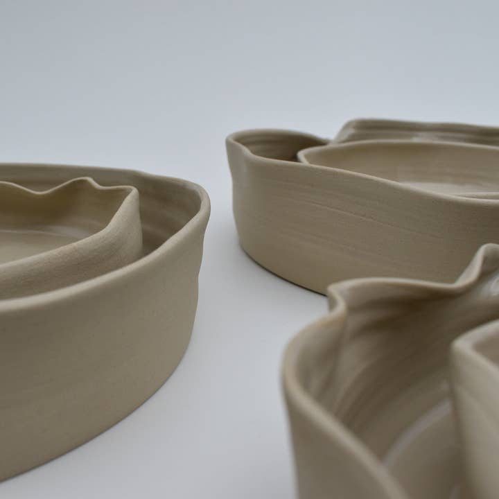 Unika Studio - Wholesale Dinner Plate - Bistro Plate | Sand Handmade Stoneware Ceramic Dinner Serving Plate1