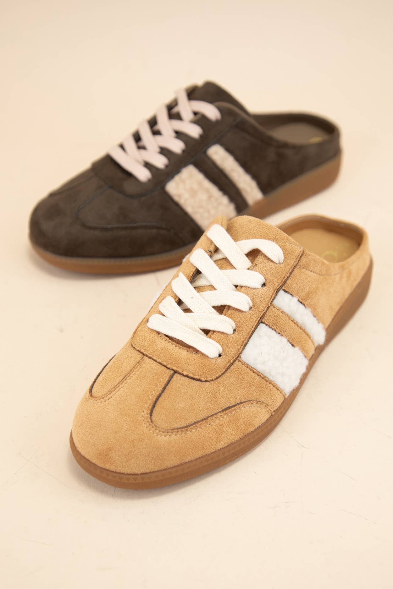 CCOCCI - Wholesale Lifestyle Sneakers - Women's - SANDRA FUR STRIPE DESIGN BACKLESS MULE COURT SNEAKERS4