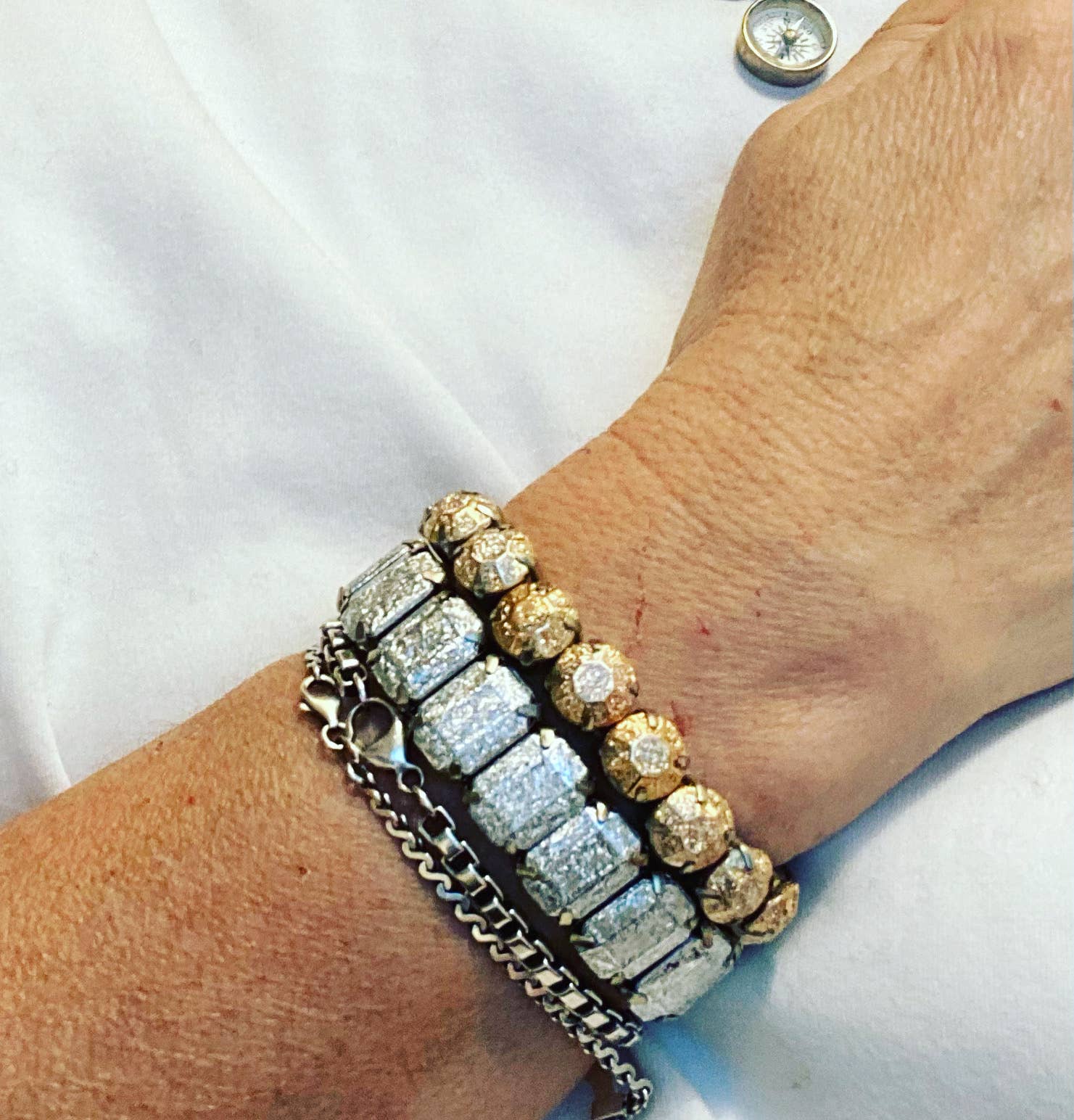 Tezeè - Wholesale Beaded Bracelet - bracelet with round opaque rhinestones2