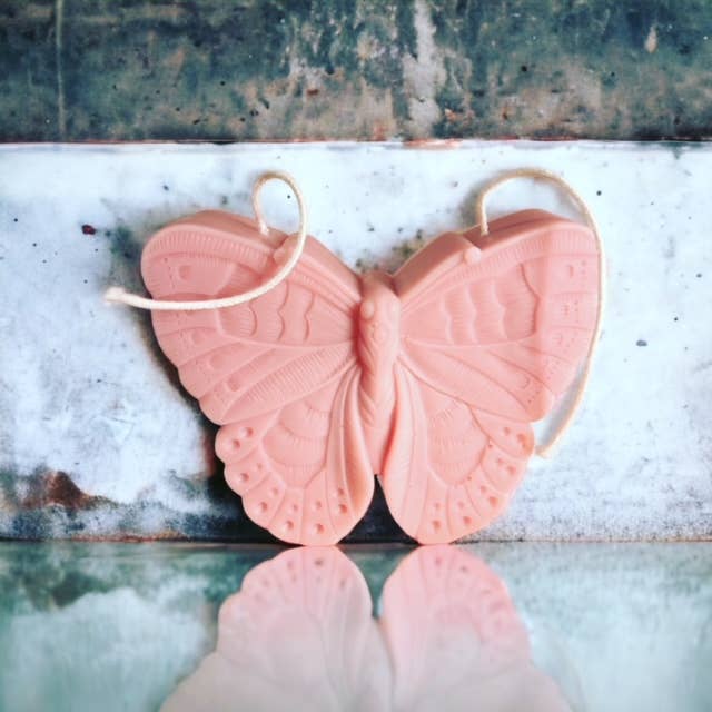 Dusty Rose Bodega – wholesale Novelty candle – MOTH candle