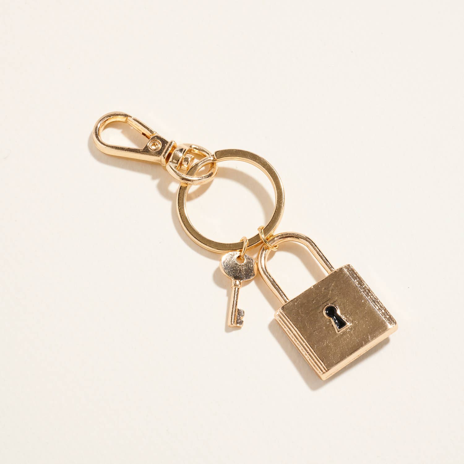 Designature New York - Wholesale Keychain - Unisex - Square Lock Shaped Semi Precious Stone Keychain1