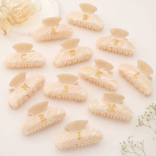 JOSSLYN by wall to wall - Wholesale Hair Clip - Women's - PERSONALIZED INITIAL MONOGRAM HAIR CLAW CLIPS | 40H815