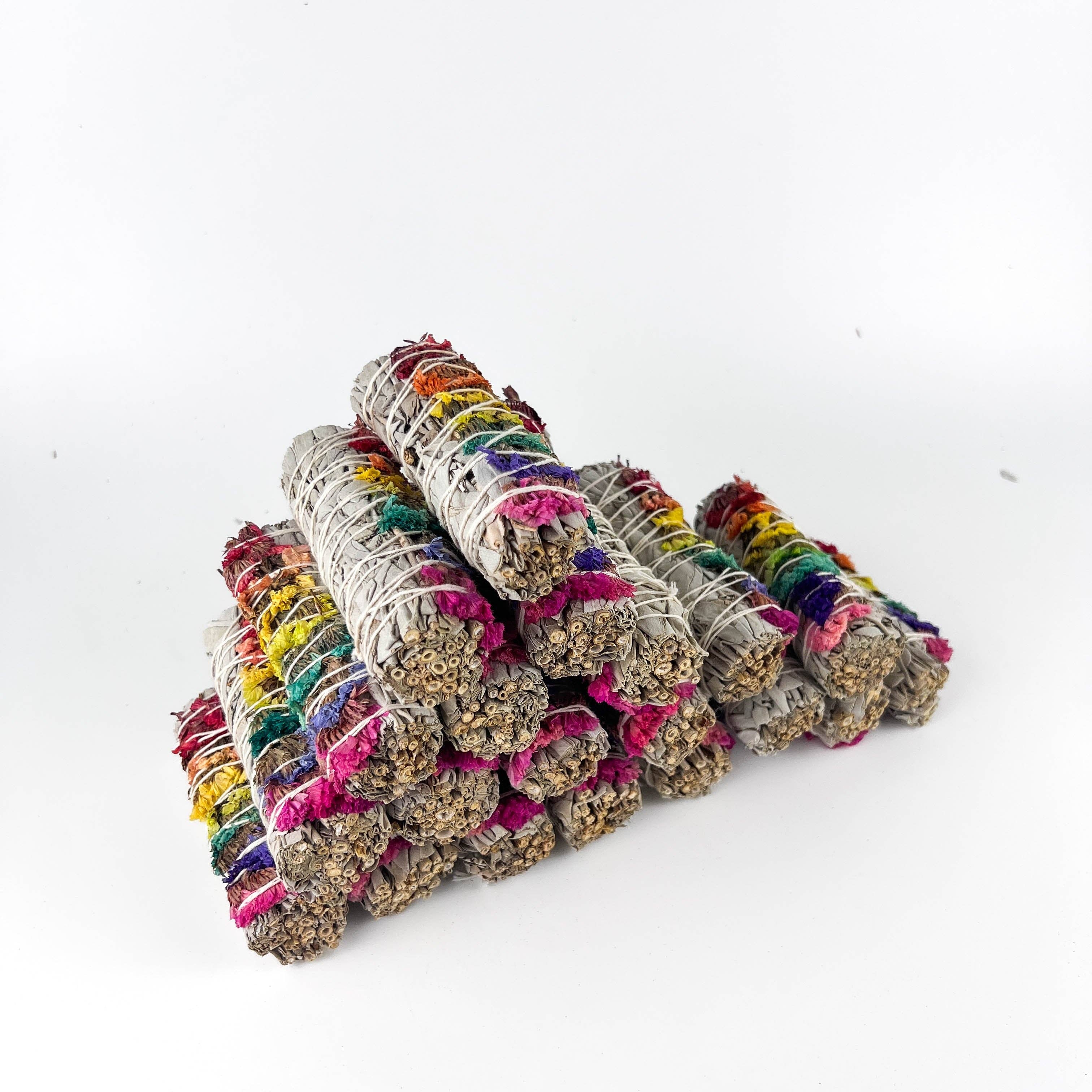 GREENROOTS USA LLC - Wholesale Sage Bundle - 7 Chakra Sinuata Flower White Sage 4" Organic Grown In Cali26