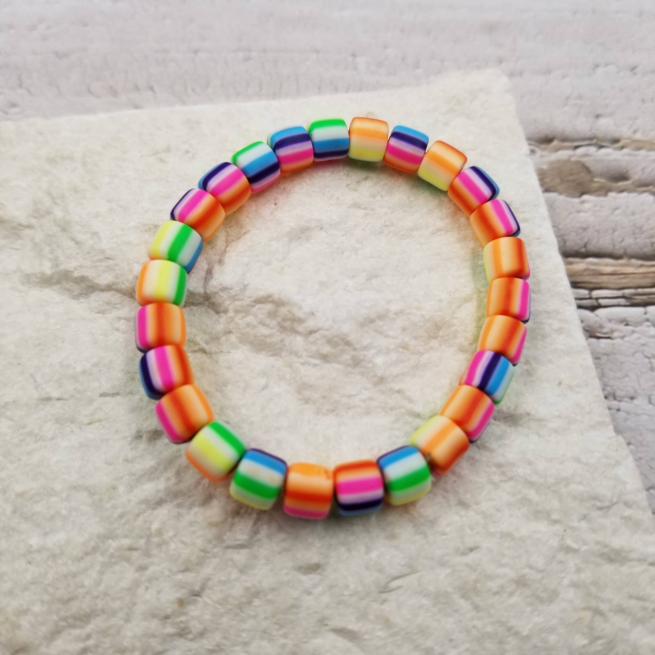 Treasure Wholesale - Vente Bracelet de perles - Bracelet en argile à la dopamine0