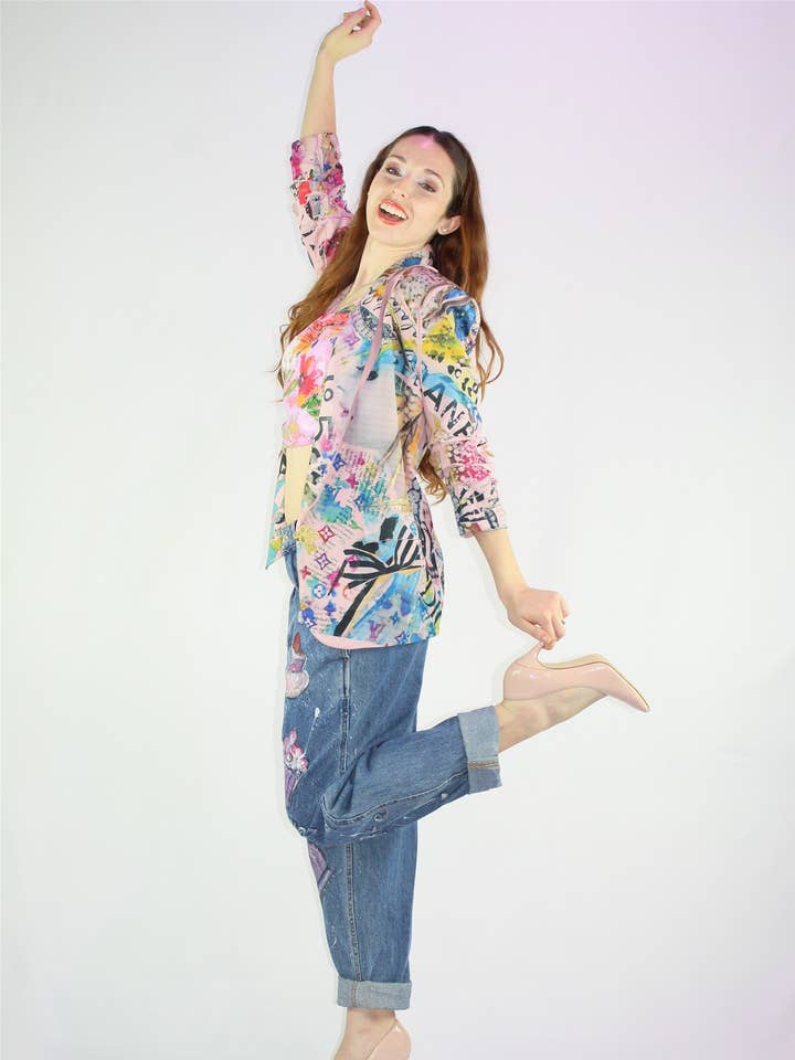 GIACCA BLAZER DONNA MANICHE ARRICCIATE FANTASIA STREET ART per la vendita all'ingrosso da parte di apiedinudinelparco