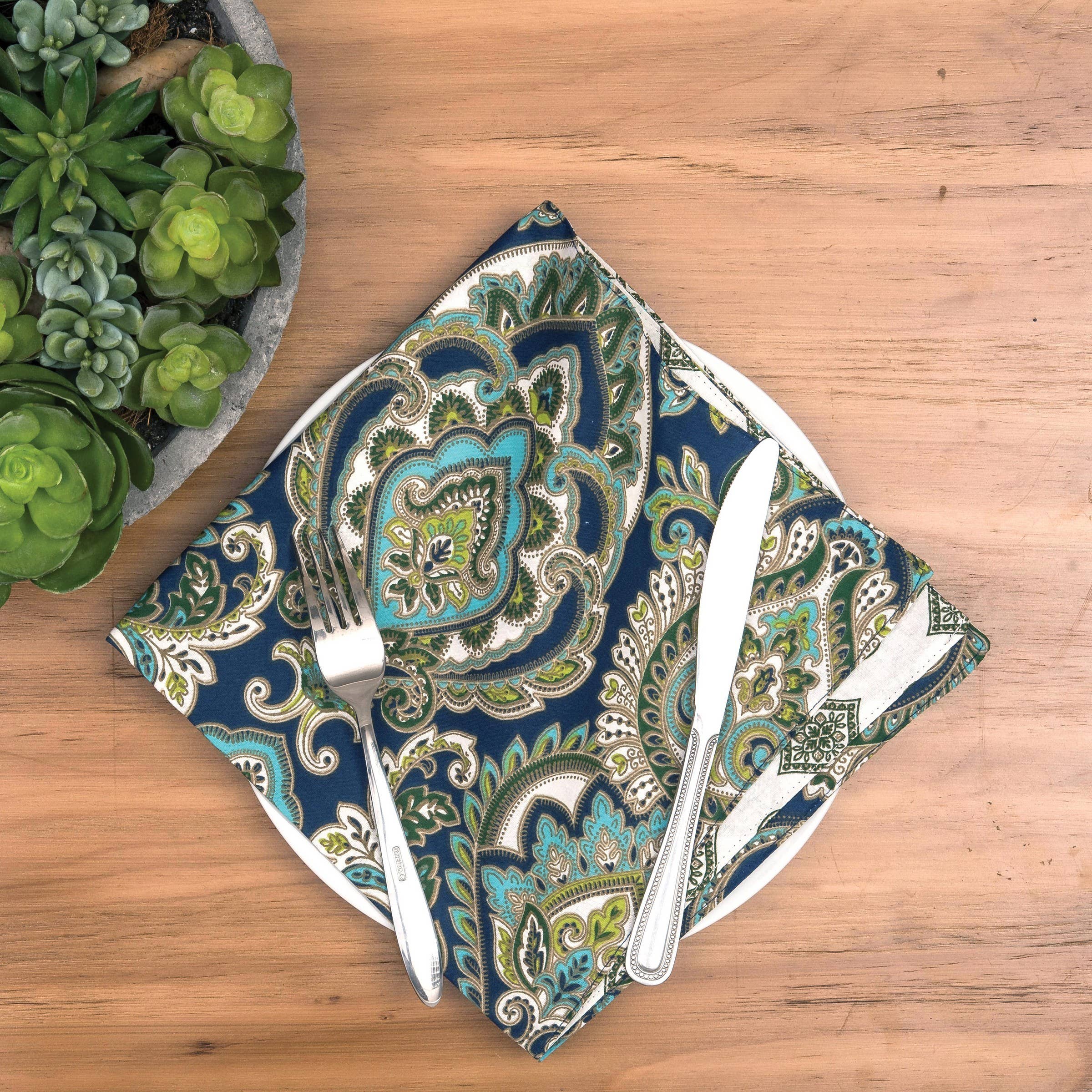C&F Home - Wholesale Dinner & Cloth Napkin - Ada Navy Napkin1