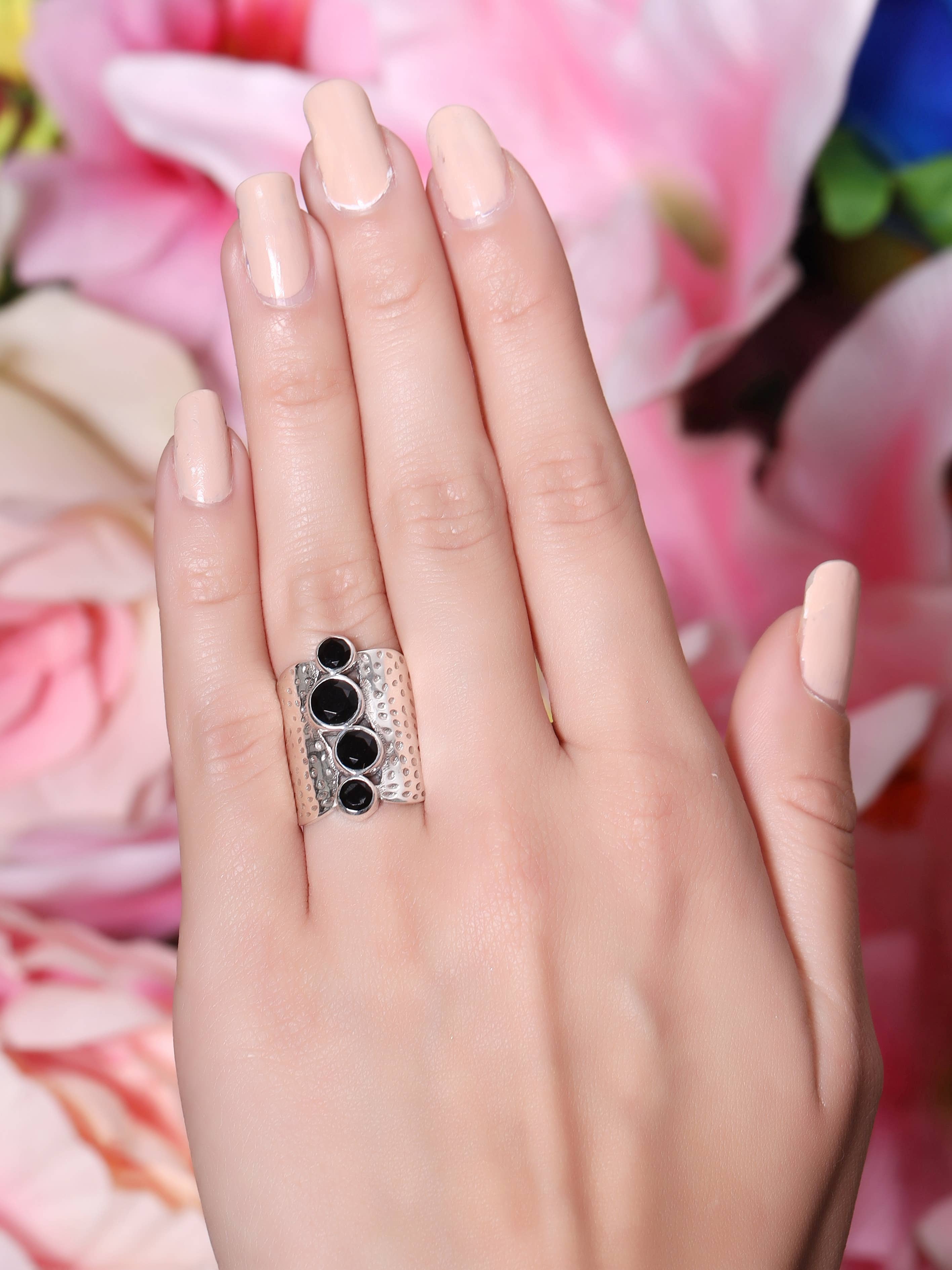 Tiramisu - Wholesale Cocktail/Statement Ring - Black Onyx 925 Sterling Silver Hammered Statement Ring2