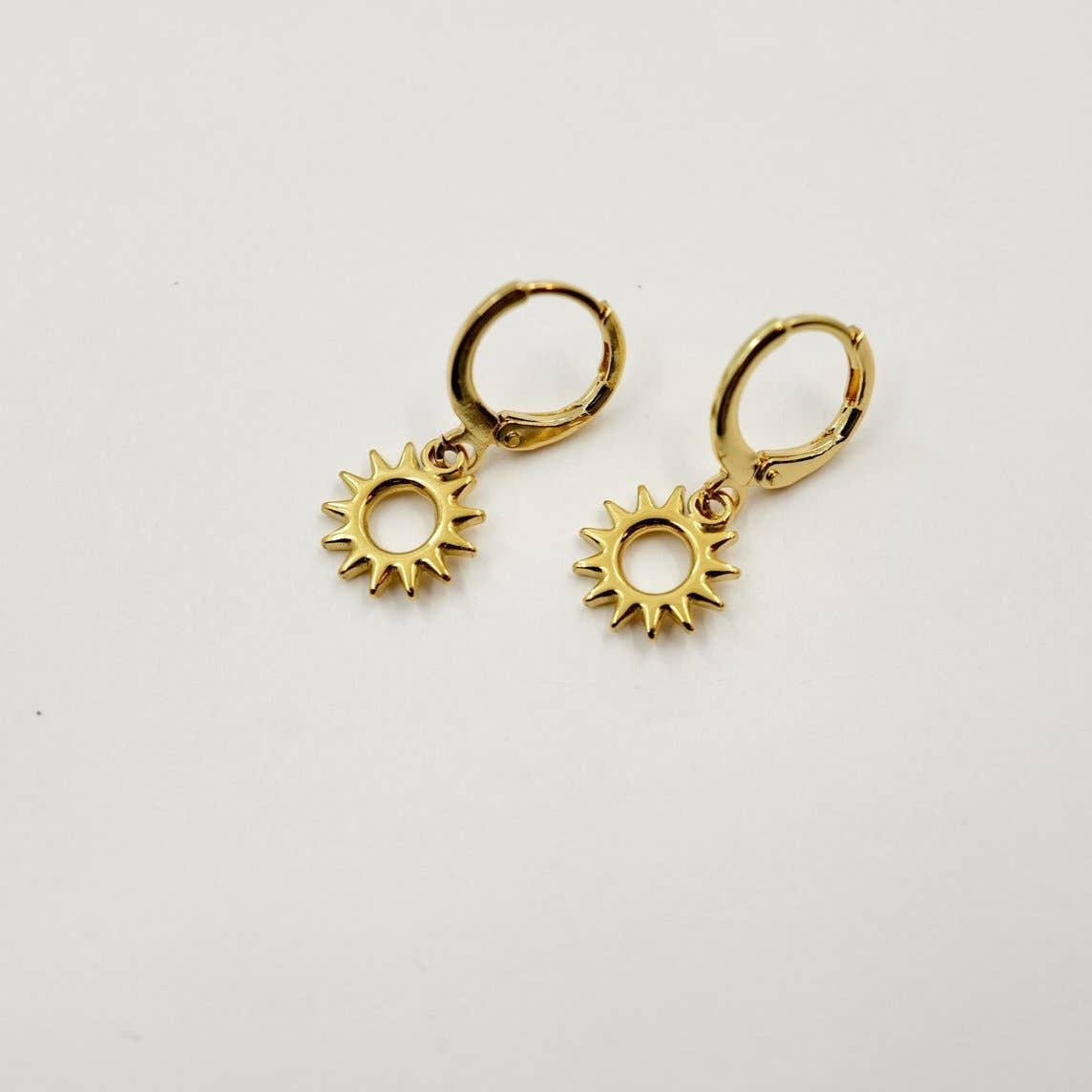 Copper Bee – wholesale Huggie earrings – Celestial Collection | Eclipse Sun Huggies0