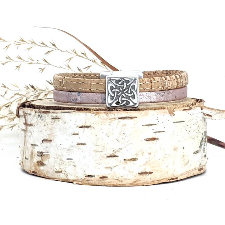 Elisabetta Studio - Wholesale Bangle Bracelet - Celtic Square - Classic Cork Bracelet2