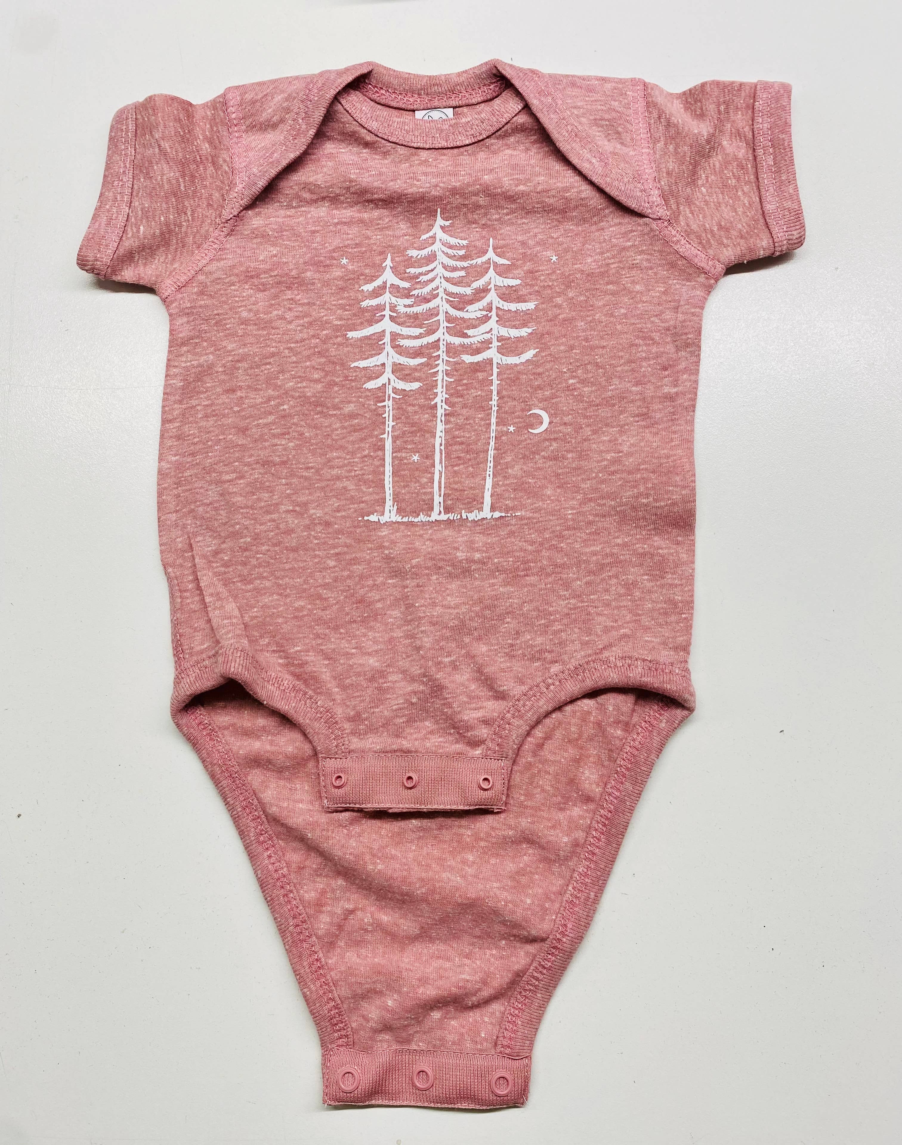 Made of Mountains – wholesale Overall - Baby – Tre Träd Onesie1