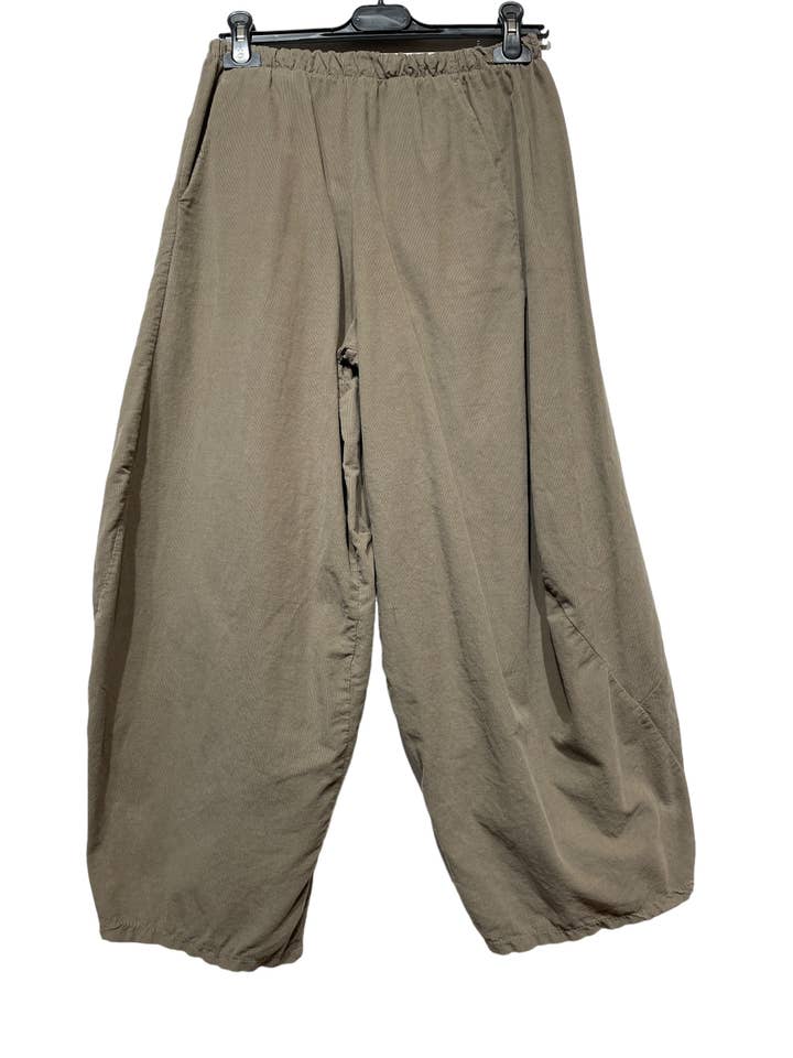LINEN & COTTON HOUSE - Wholesale Top & Pant Set (NOT Loungewear) - Women's - 8414 PANT IN VELVET FALL WINTER CLOTHING