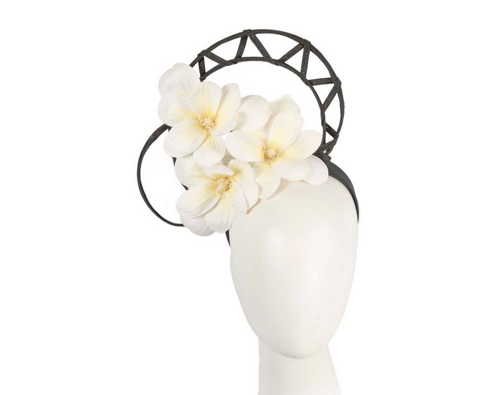 Max Alexander by Cupids Millinery Melbourne – wholesale Fascinator-hatt - Dam – Unikt blommafascinator pannband10