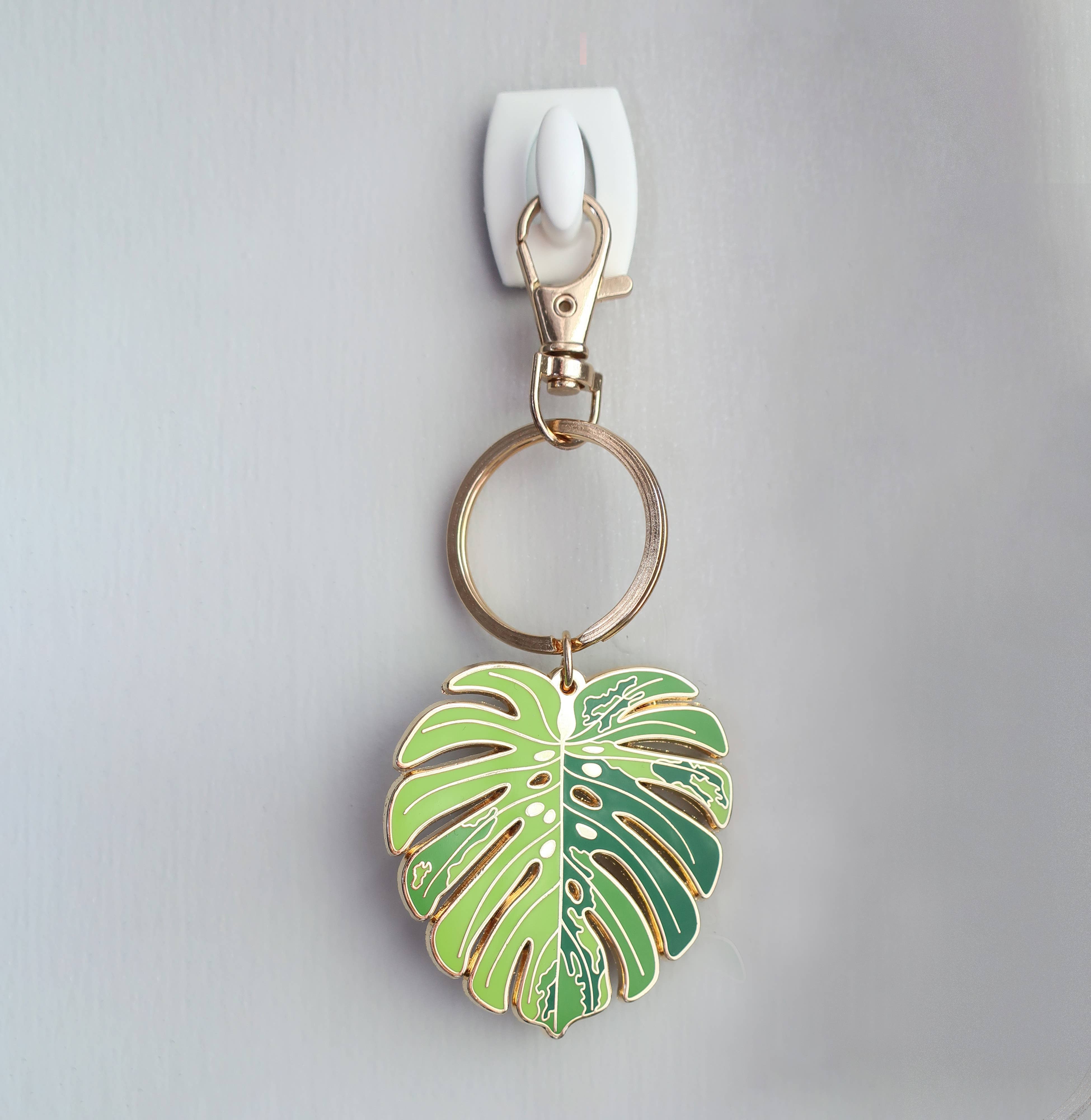 Beehive 95 Designs - Wholesale Keychain - Women's - Variegated Monstera Enamel Keychain - Houseplant Accessory3