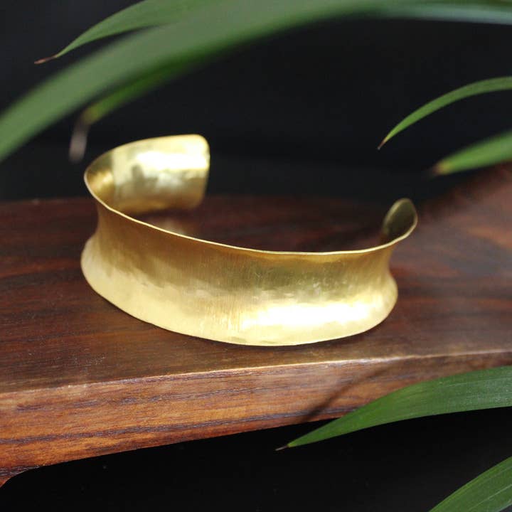 LA MAR - Wholesale Bib Necklace - MASÁI gold-plated choker1