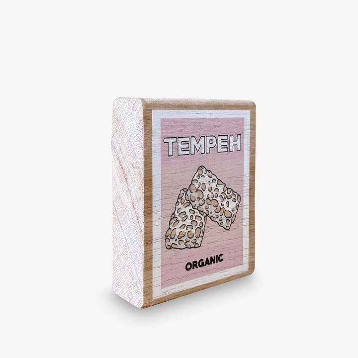 Clever Coconuts - Wholesale Toy Set - Kids - 10 Piece Vegan Wooden Play Food Set (Almond + Oat Milk)5