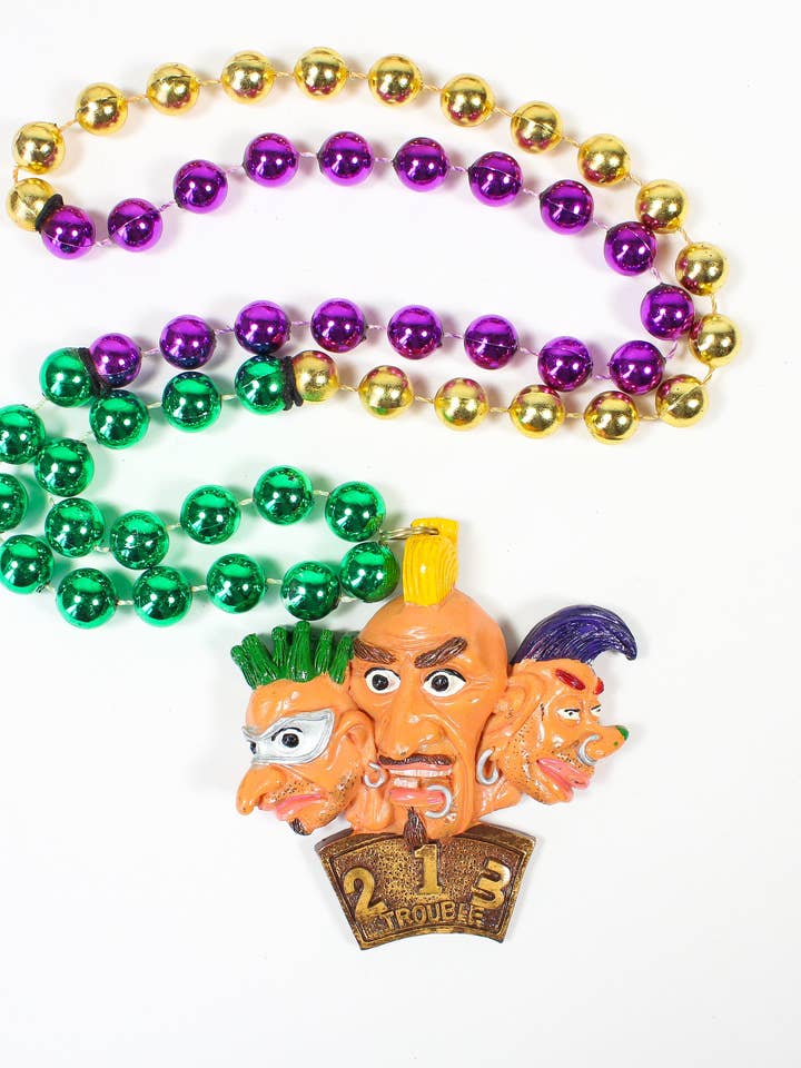 Abalorio Trouble Medallion de 1, 2, 3 para venta al por mayor de Mardi Gras Creations