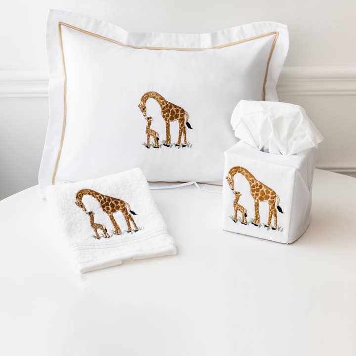 Jacaranda Living - Wholesale Tissue Box - Tissue Box Cover - Giraffe & Baby (Beige)1