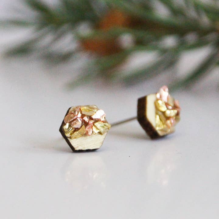You Glow Girl | Stud Earrings for wholesale by 54+Pine