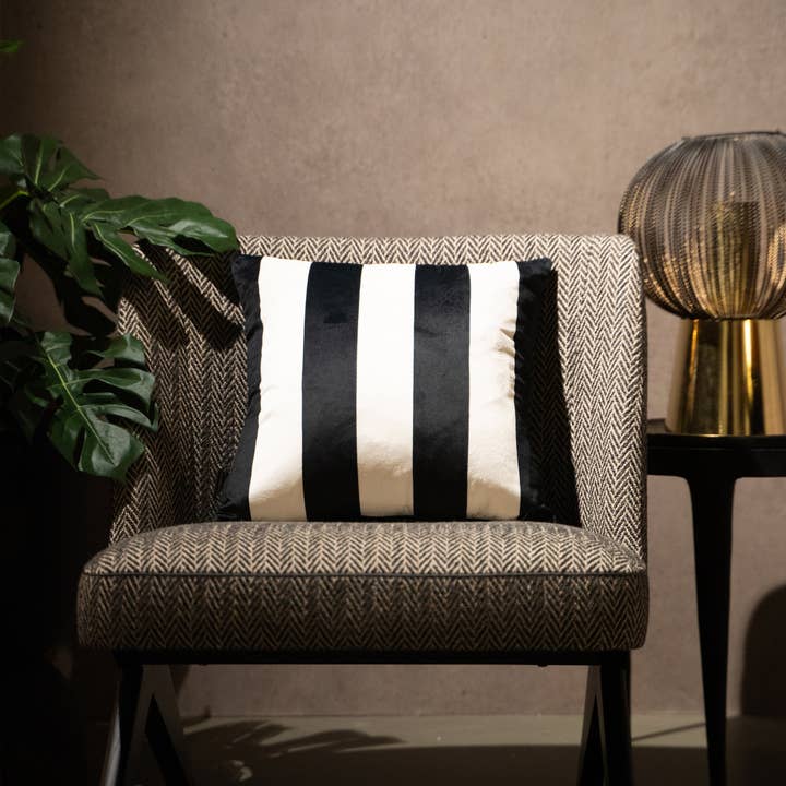 Melli Mello - Wholesale Throw/Decorative Pillow - Melli Mello Wild Beauty Sierkussen Zwart/Kleurrijk3