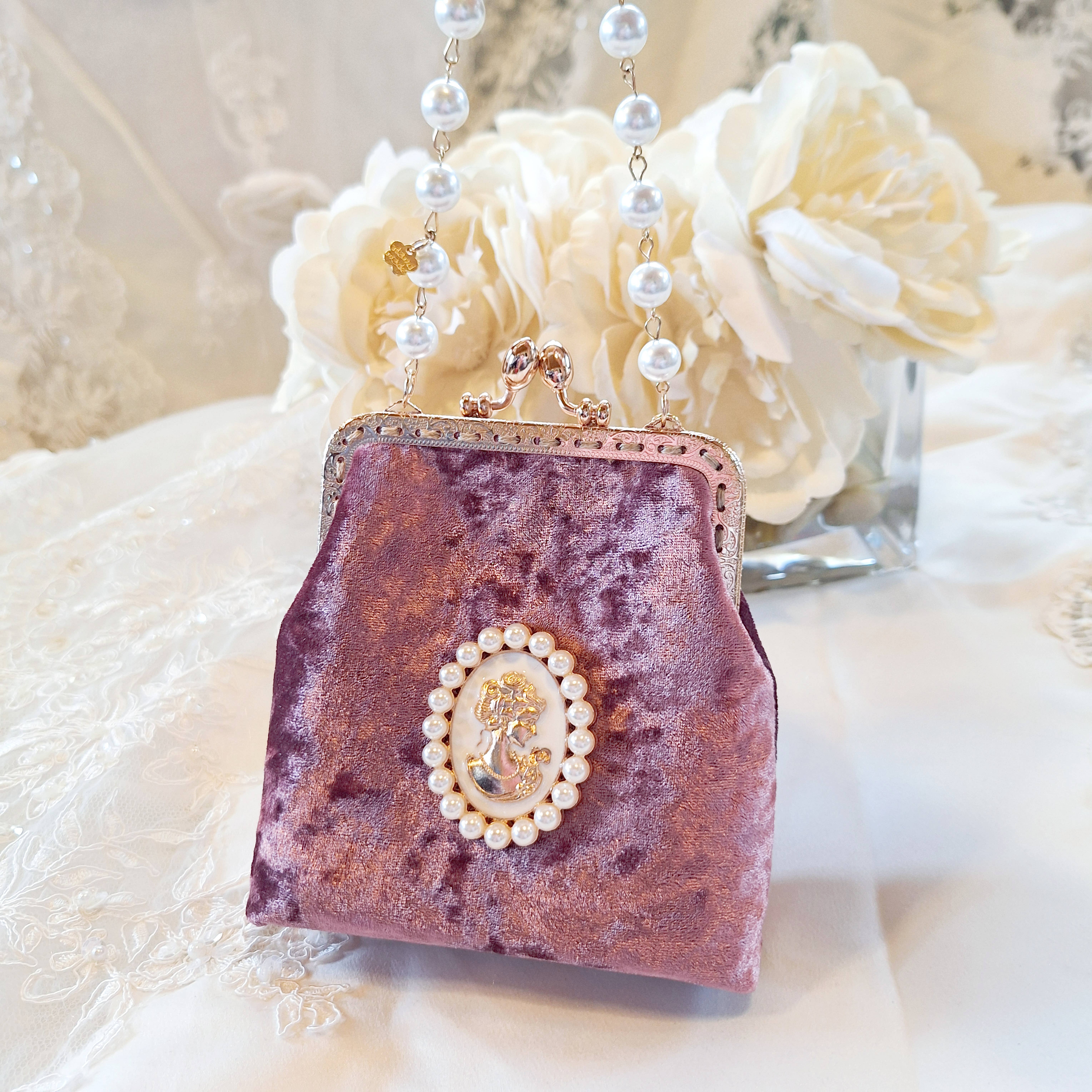 LeisTextileStudio - Wholesale Wallet - Women's - Handmade Velvet Vintage Kiss lock Handbag With Card Holder14