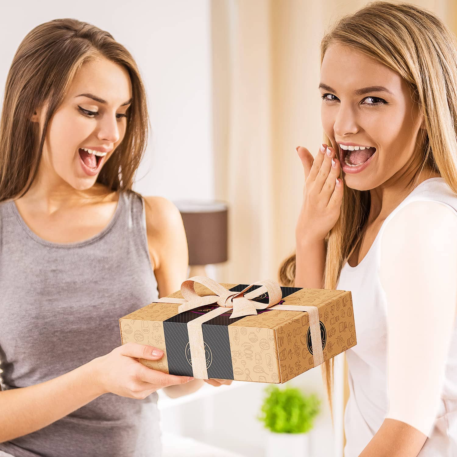 CraftZee – Kit de artesanato DIY por atacado – Kit Faça Você Mesmo de Bálsamo Labial com Cera de Abelha Natural, Manteiga de Karité, Óleo de Amêndoas Doces, Óleos Essenciais, Tubos, Potes, Manual de Instruções e Mais7