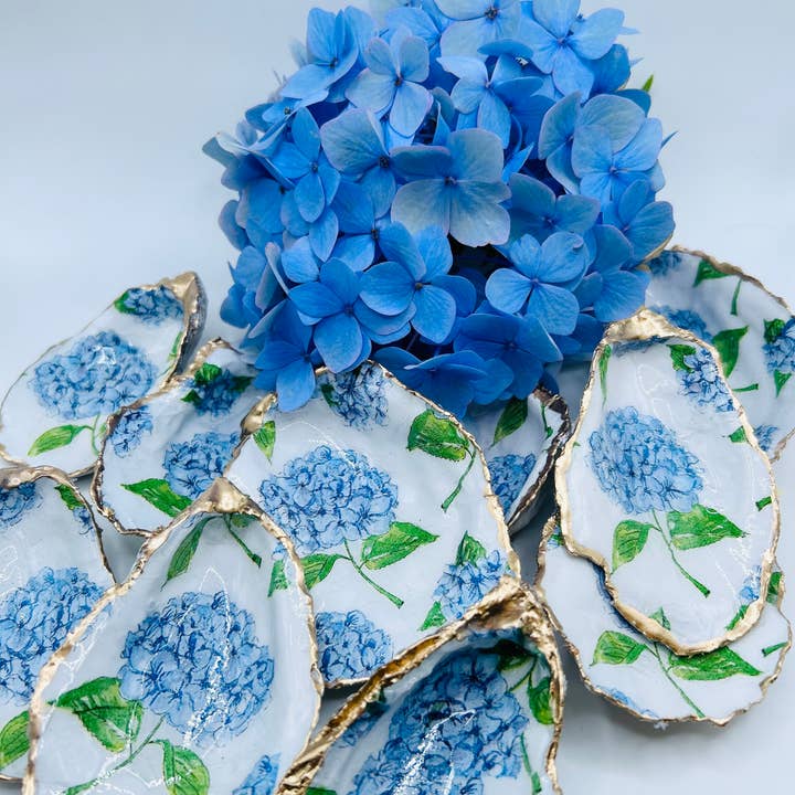Hydrangea Oyster Dish for wholesale by Lulushells