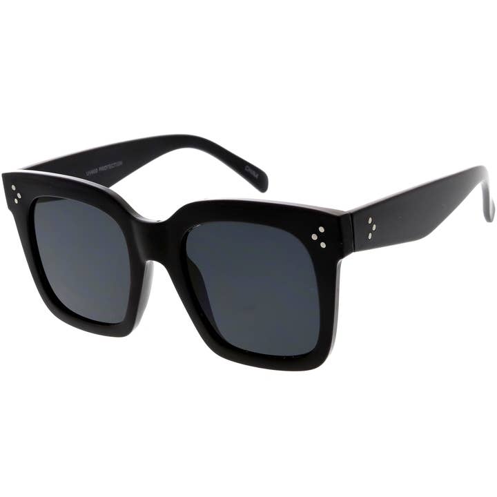 SPARE-SPECS, LLC - Wholesale Sunglasses - Women's - Bold Oversize Flat Mirror Lens Square Frame Horn Rimmed Sunglasses 50mm - A1009