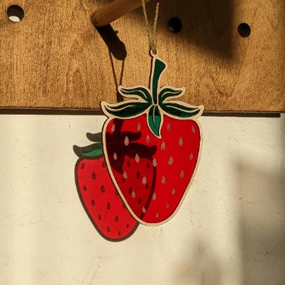 Bristol Design Forge Ltd - Wholesale Suncatcher - Strawberry Window Hanging Faux Stained Glass Cut Acrylic1