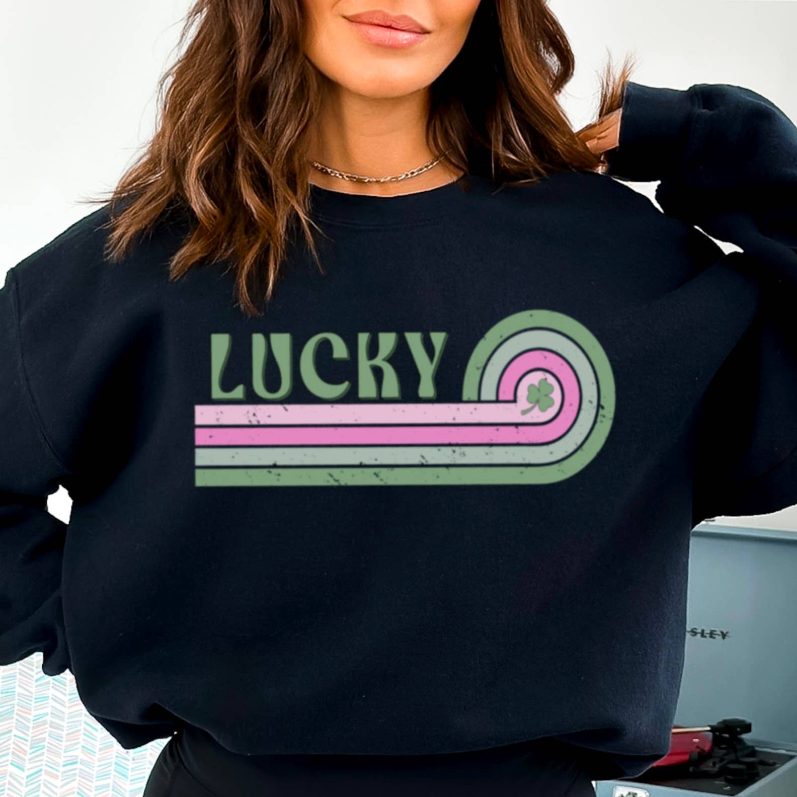 Shoppe SHC - Vente Sweat-shirt à imprimés – femme - Sweat-shirt ras du cou graphique chanceux de la Saint-Patrick16