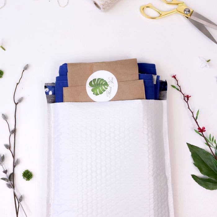 Eleven Fashion – wholesale Kuvert – 4,25x8 Poly Bubble Mailers1