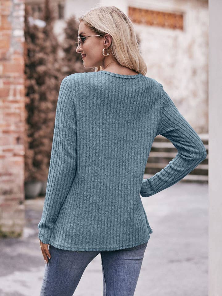 Lovesoft - Wholesale Knit Top - Women's - Round Neck Pit Strip Polished Tulip Hem Solid Color Button T-shirt13