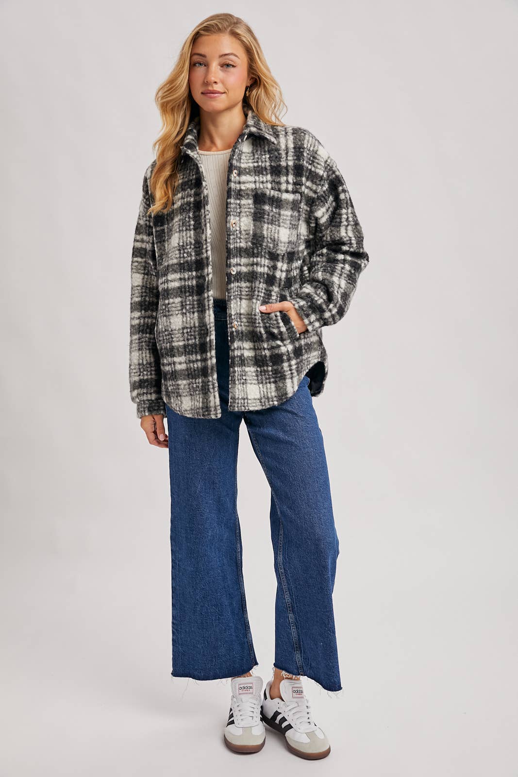 Bluivy - Wholesale Shirt Jacket/Shacket - Women's - BUTTON DOWN BOUCLE PLAID SHACKET WITH POCKETS7
