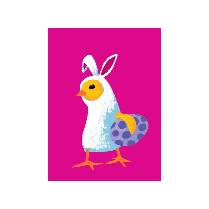 Costume de lapin avec poussin - Carte de vœux de Pâques pour la vente par GreatArrow Graphics