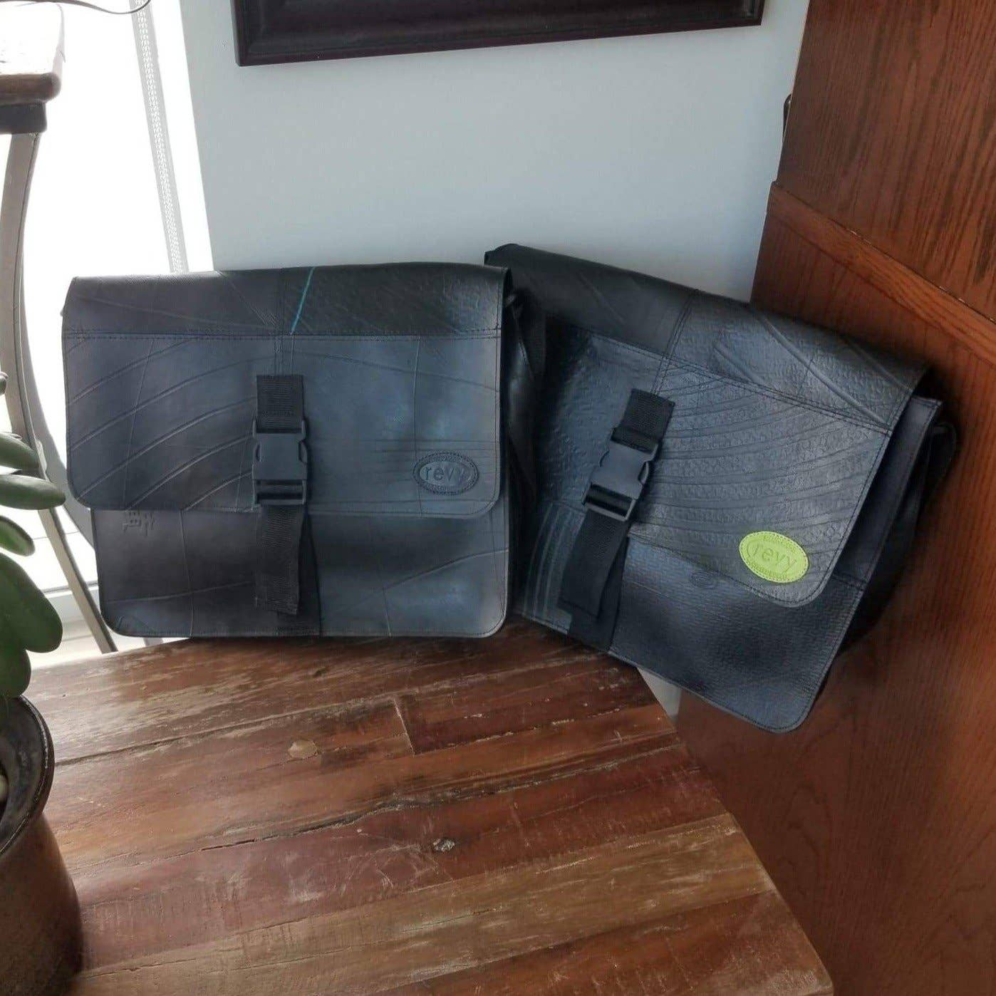 Revy Fair Trade - Vendita all'ingrosso Borsa per laptop - Unisex - Borsa per computer portatile con chiusura a fibbia6