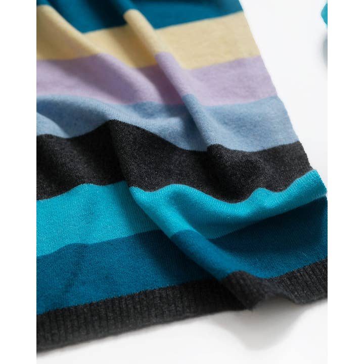 QUINN - Wholesale Scarf - Women's - The Cashmere Happy Scarf12